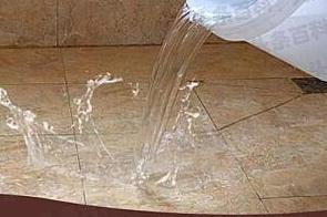 康平漏水维修 免砸砖防水材料该如何施工